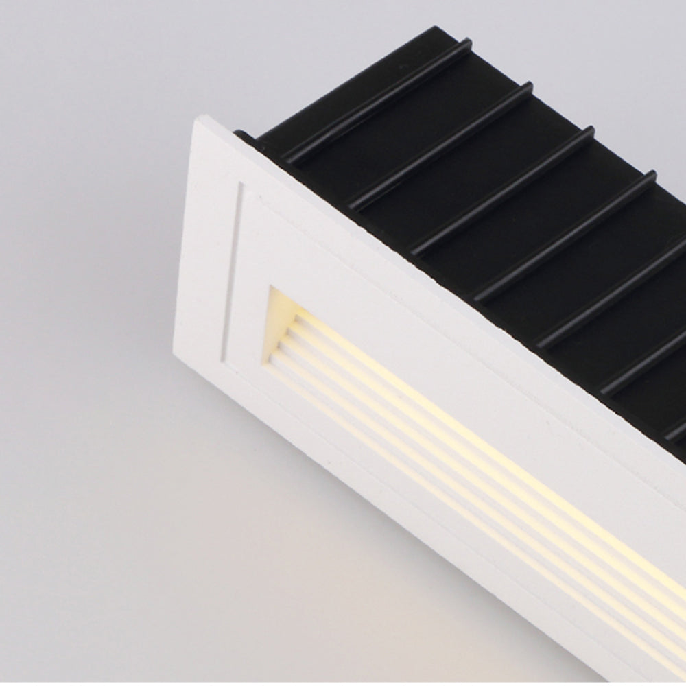 Ray Modern Metal Square Outdoor Deck/Step Light, Black - Hey Lighting