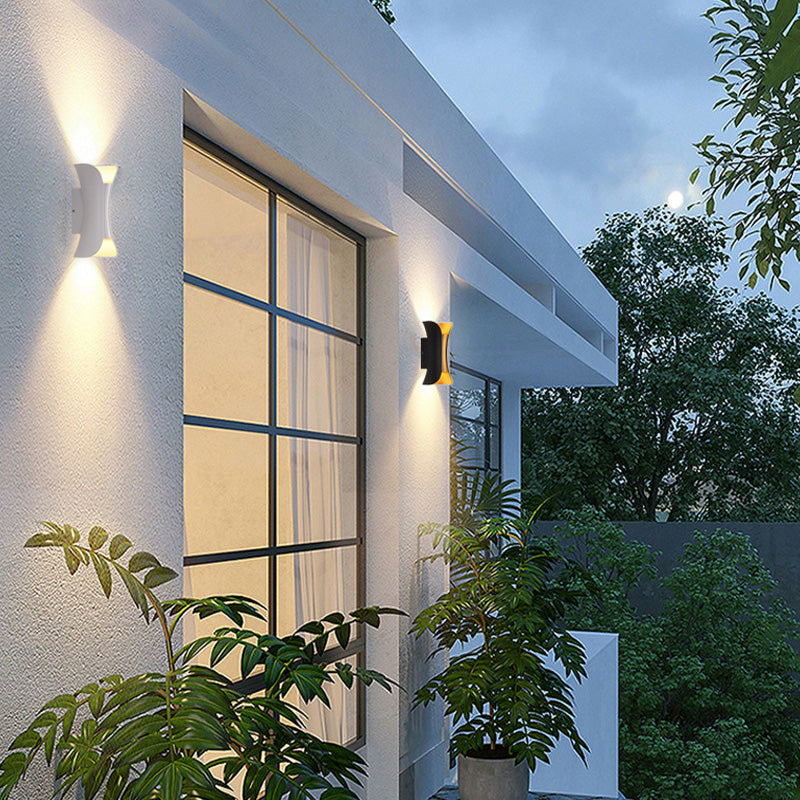 Noxel Curved Outdoor Wall Mounted Led Lamp - Hey Lighting