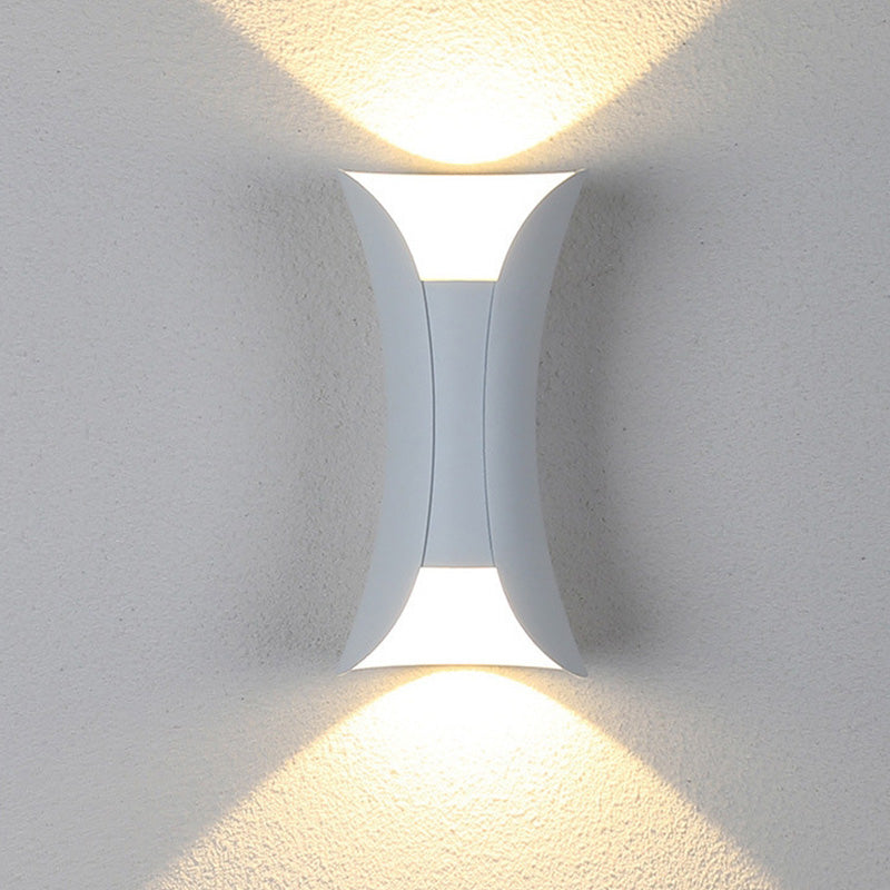 Noxel Curved Outdoor Wall Mounted Led Lamp - Hey Lighting