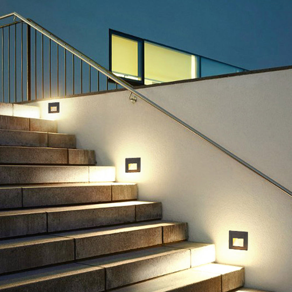 Ray Modern Metal Square Outdoor Deck/Step Light, Black - Hey Lighting