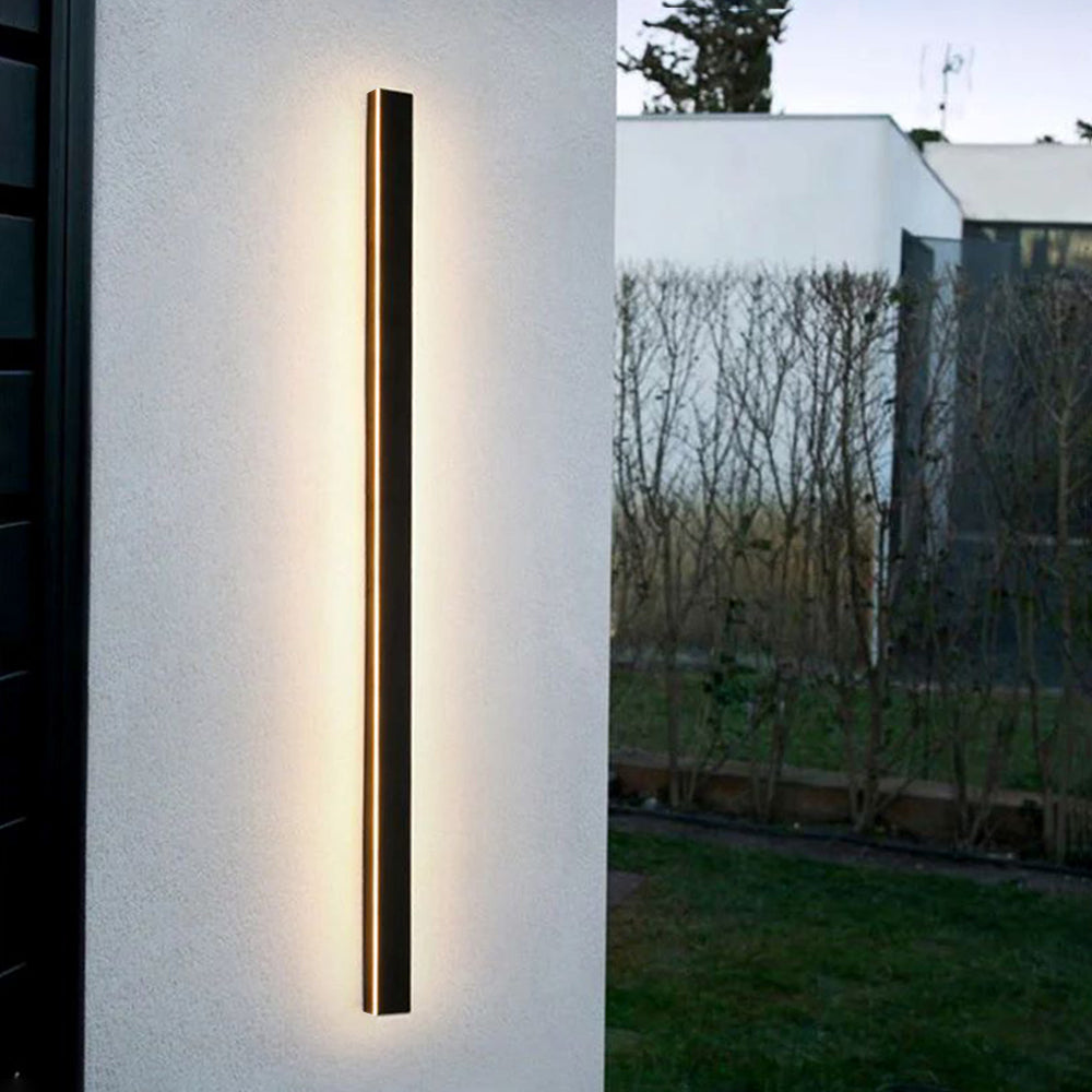 Silex Linear Outdoor Wall Lamp - Hey Lighting