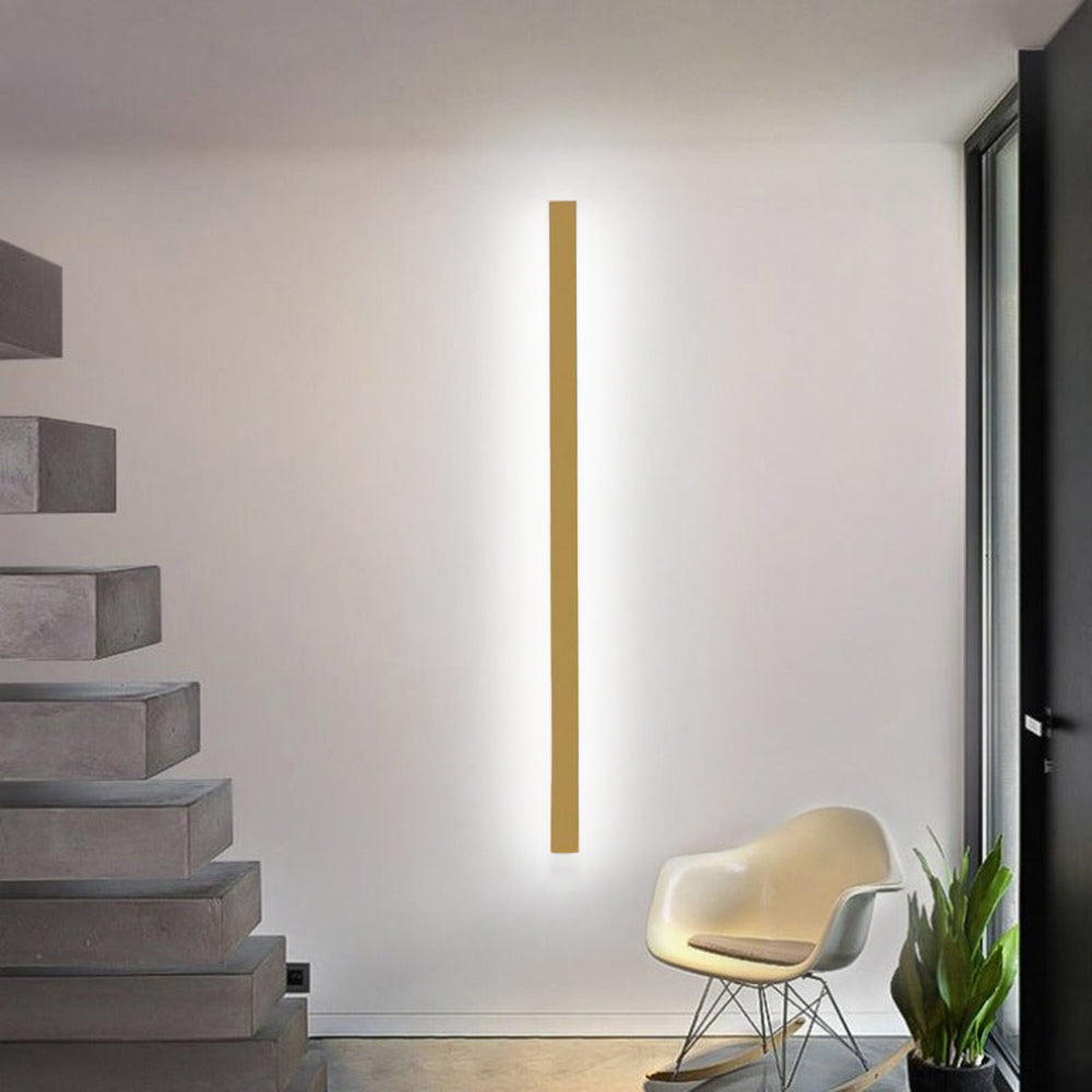Gravo Minimalist Linear Metal/Acrylic Wall Lamp, Gold/Black/White - Hey Lighting