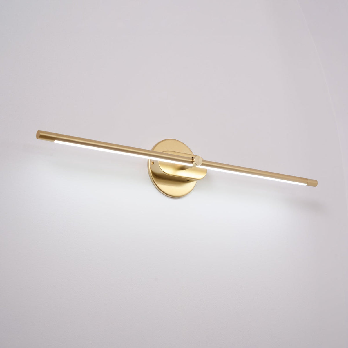 Flano Cordless Linear LED Wall Light – product view