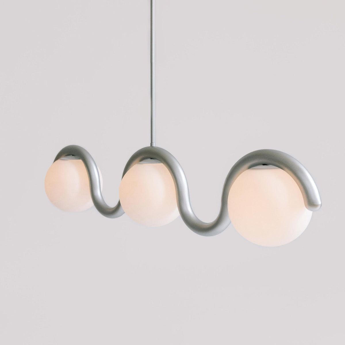 Uveta Linear Chandelier Red&Silver - Hey Lighting