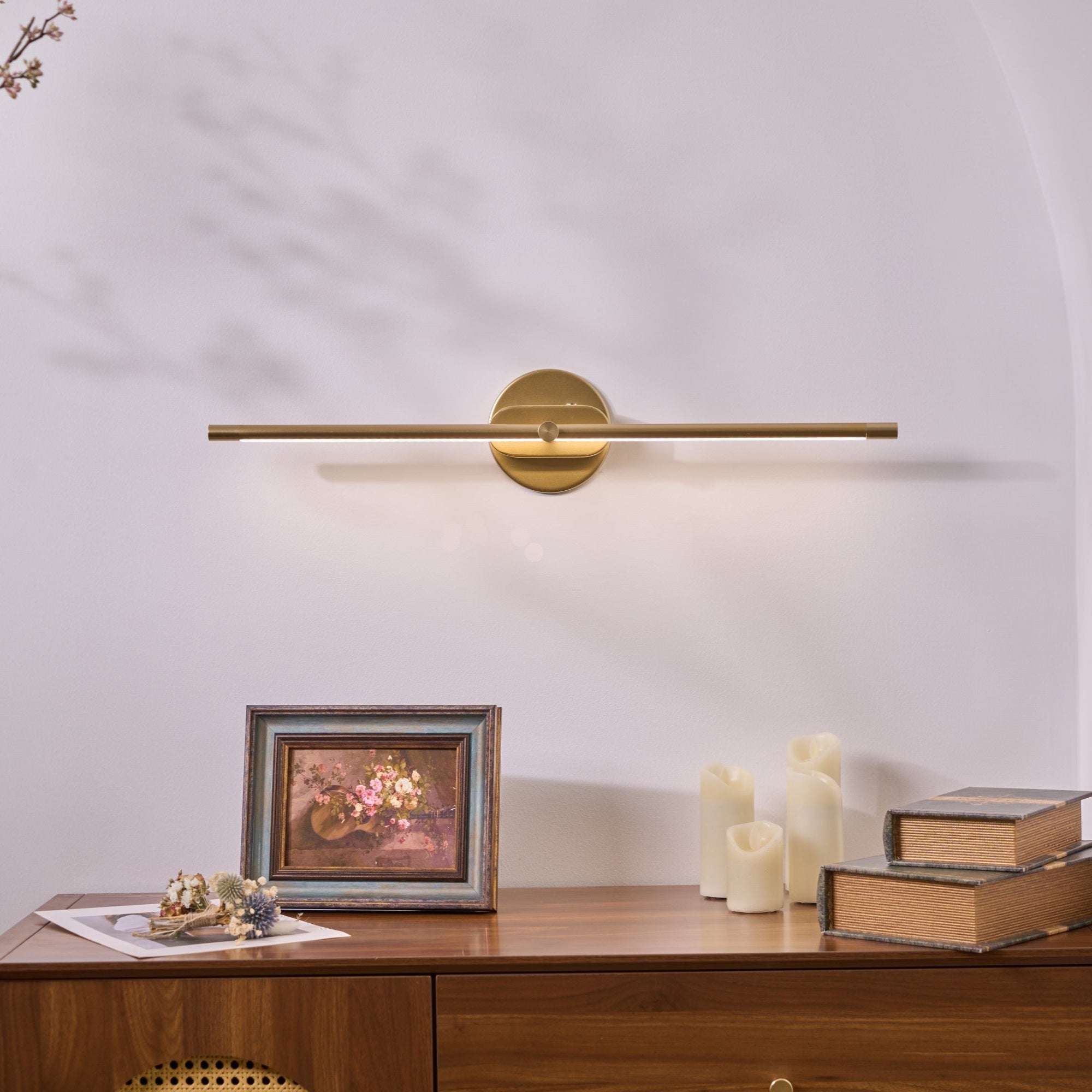 Flano Cordless Linear LED Wall Light – product view