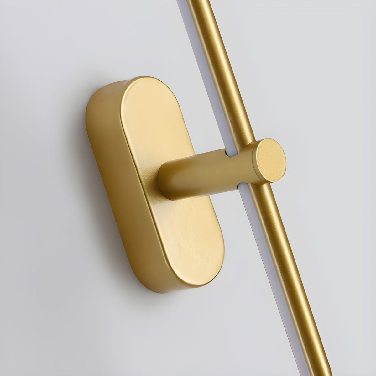 Flano Cordless Linear LED Wall Light – product view