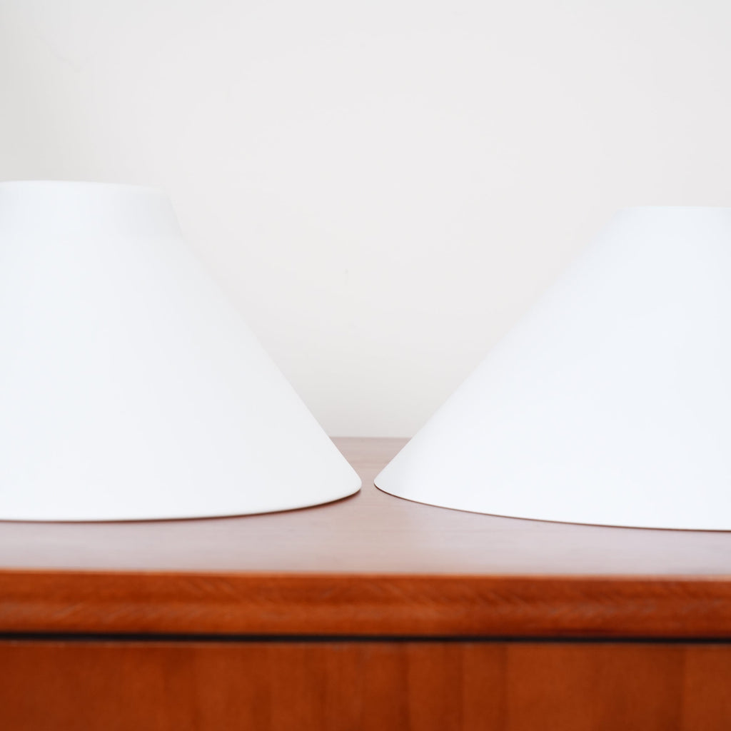 Zya Vintage Two-Head Pendant Light – product view