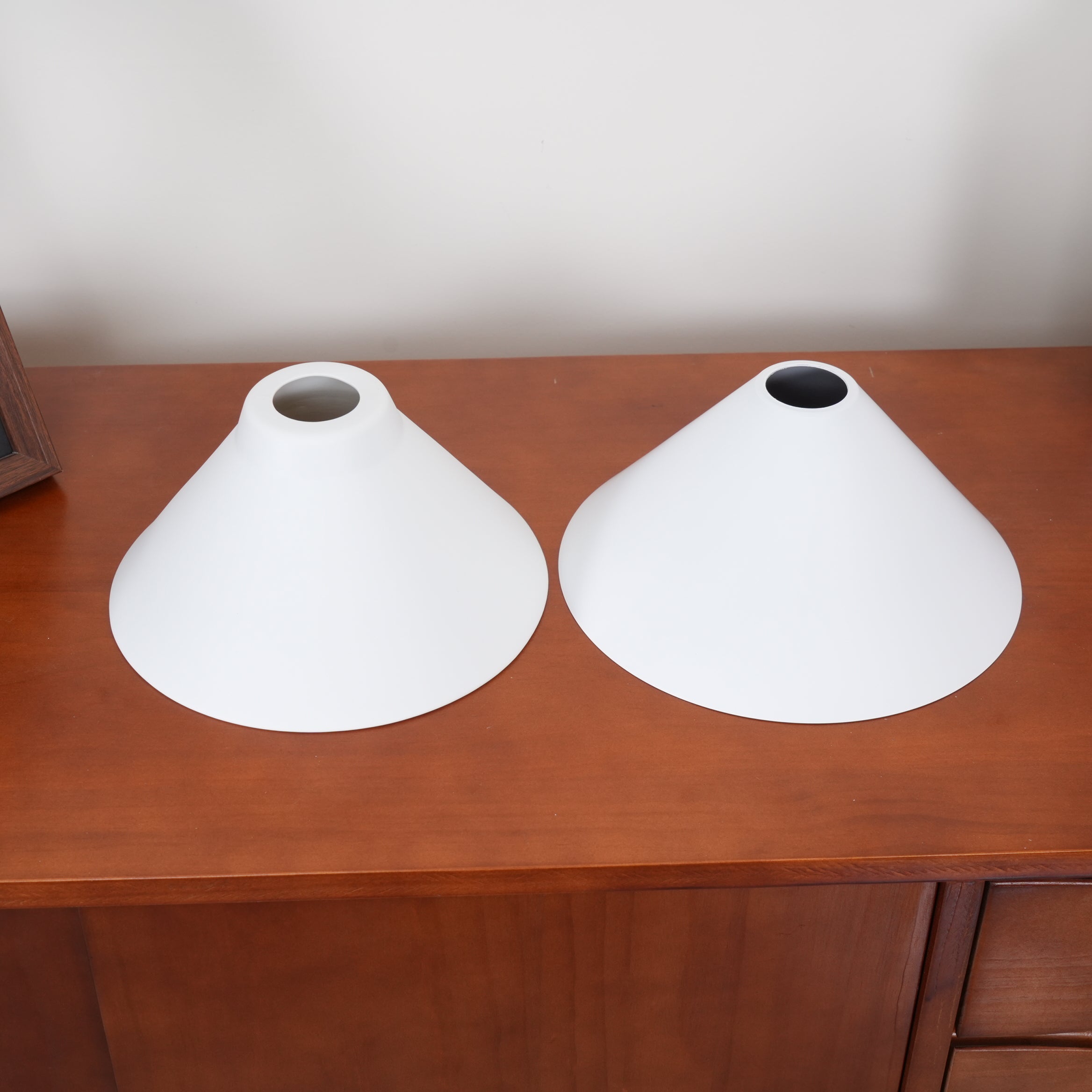 Zya Vintage Two-Head Pendant Light – product view