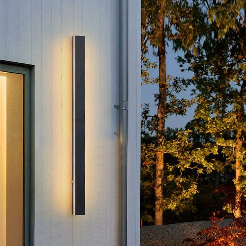 Silex Linear Outdoor Wall Lamp - Hey Lighting